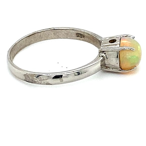 Welo Opal 1.10ct Platinum Finish Solid Silver Ring - Picture 3 of 6